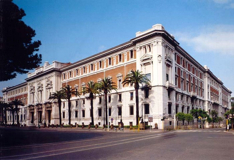 Palazzo Marina Roma.jpg